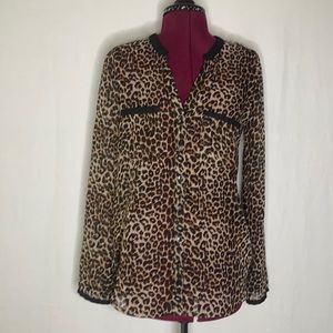 Olive & Oak leopard print Blouse, size medium